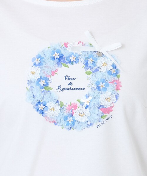 TO BE CHIC(トゥー ビー シック)の「フルールモチーフ カットソー(Tシャツ/カットソー・レディース・オフホワイト/ブラック・42/40)」の9枚目の写真
