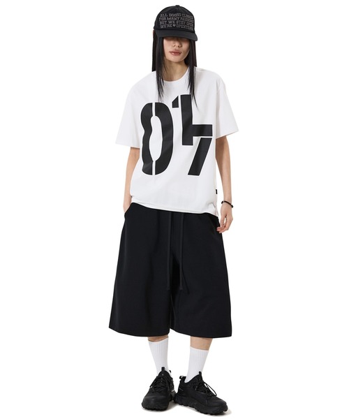 OY(オーワイ)の「『OY/オーワイ』CROSS PATCH SWEAT SHORTS/クロスパッチショートパンツ(スウェットパンツ・メンズ・ブラック/グレー・M/L)」の19枚目の写真