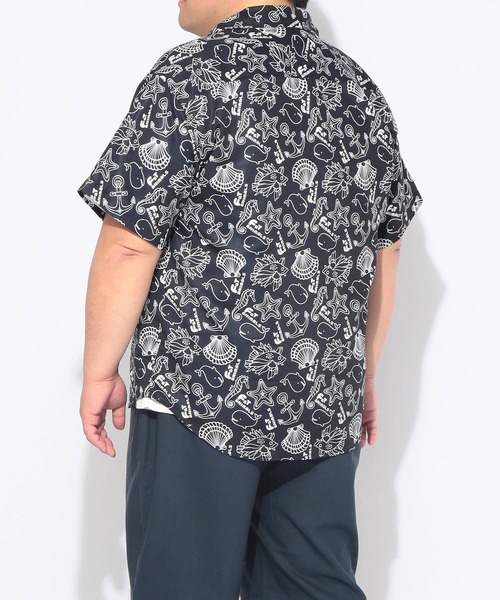B&T CLUB(ビーティークラブ)の「シャツ 半袖 メンズ 大きいサイズ FAT ANIMALS マリン&クジラ レギュラー B&T CLUB (ビーアンドティークラブ)(シャツ/ブラウス・メンズ・ダークグリーン/ネイビー・X1(3L~4L)/X3(6L~7L)/X2(4L~5L))」の3枚目の写真