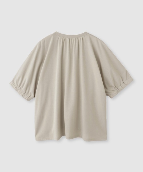 Mac-House（マックハウス）の「【Idnes / イドネス】シルケット バックギャザー スキッパーカットソー（Tシャツ/カットソー・レディース・ベージュ/ブルー/ブラック・FREE）」の14枚目の写真