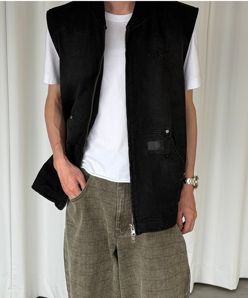 Perushu(ペルーシュ)の「DAMAGE FADED DUCK DOUBLE ZIP VEST/ダメージフェードダックダブルジップベスト(ベスト・メンズ・ブラック/ブラウン・LARGE/MEDIUM)」の1枚目の写真