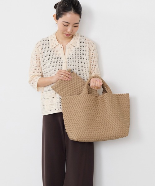 NAGHEDI(ナゲディ)の「【NAGHEDI】トートバッグ-St Barths Medium Tote(ショルダーバッグ・レディース・キャメル・M)」の2枚目の写真