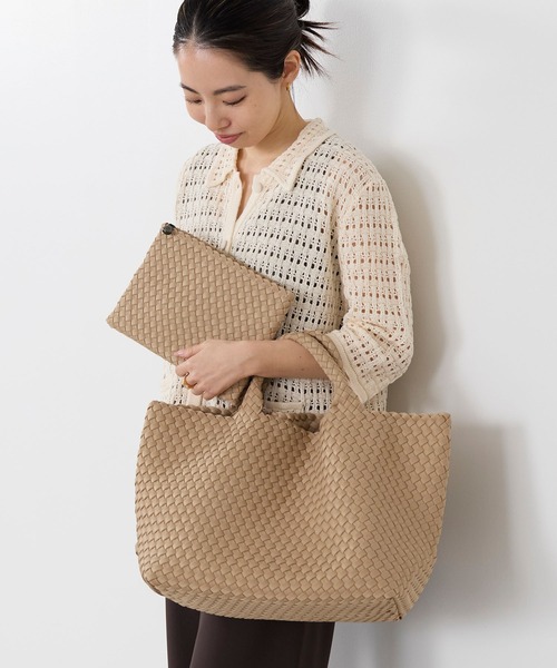 NAGHEDI(ナゲディ)の「【NAGHEDI】トートバッグ-St Barths Medium Tote(ショルダーバッグ・レディース・キャメル・M)」の3枚目の写真