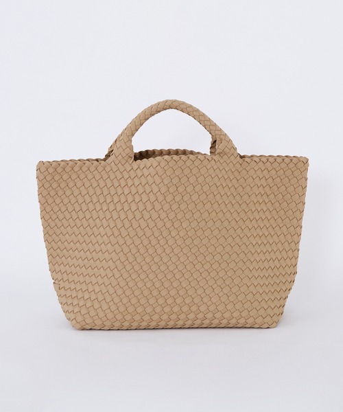 NAGHEDI(ナゲディ)の「【NAGHEDI】トートバッグ-St Barths Medium Tote(ショルダーバッグ・レディース・キャメル・M)」の13枚目の写真