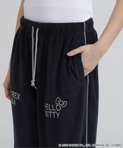 AVIREX（アヴィレックス）の「《AVIREX×HELLO KITTY》PILE PANTS（その他パンツ・レディース・ライトブラウン/ネイビー・S/M）」の16枚目の写真