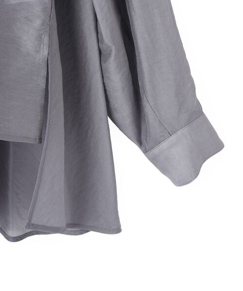 LANVIN en Bleu(ランバンオンブルー)の「セミシアーフレアシャツ(シャツ/ブラウス・レディース・チャコールグレー/オフホワイト/ブラック/ベージュ・38)」の11枚目の写真