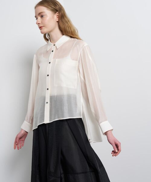 LANVIN en Bleu(ランバンオンブルー)の「セミシアーフレアシャツ(シャツ/ブラウス・レディース・チャコールグレー/オフホワイト/ブラック/ベージュ・38)」の16枚目の写真