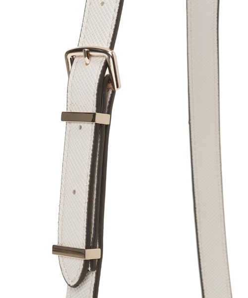 PATSIE Top Handle Flap ハンドバッグ | GUESS(ゲス) JAPAN 公式