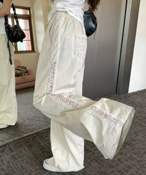 Mejoul（メジュール）の「サイドレース切り替え バックポケットワイドイージーパンツ（その他パンツ・レディース・サックスブルー/ホワイト・F）」の2枚目の写真