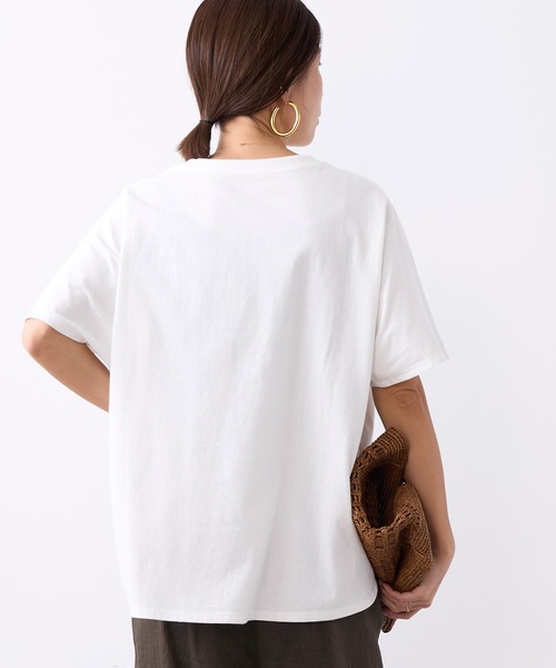 MICA&DEAL(マイカ&ディール)の「"Peaberry"ロゴTシャツ(Tシャツ/カットソー・レディース・ベージュ/オフホワイト/チャコールグレー・FREE)」の8枚目の写真