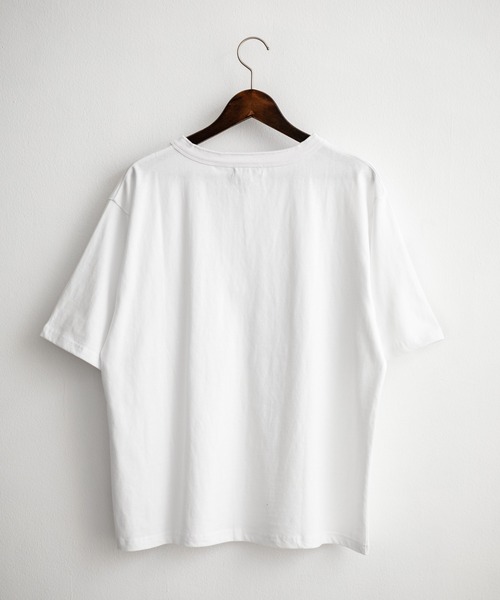 Rocky Monroe（ロッキーモンロー）の「ケミカル加工 短丈 クロップド ショート丈半袖コットンヘンリーネックTシャツ（Tシャツ/カットソー・メンズ・ホワイト/ブラック/ブラック系・XL/M/L）」の6枚目の写真