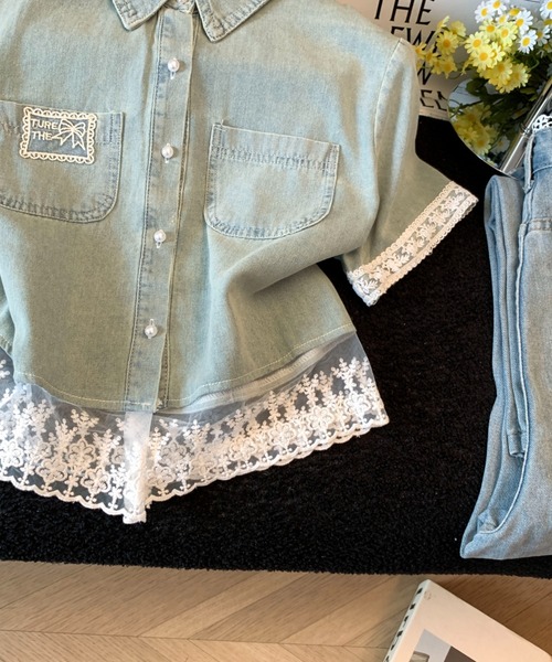 LUCPY(ラクピー)の「レース切替デニムライク半袖シャツ(シャツ/ブラウス・レディース・グリーン・LARGE/MEDIUM/SMALL)」の5枚目の写真