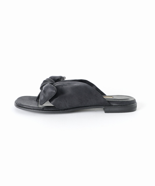 GRISE(グリーズ)の「《/WEB+一部店舗限定》GRISE BOW THONG サンダル(サンダル・レディース・ブラック/グリーン/キャメル・MEDIUM/SMALL/X-LARGE/LARGE)」の6枚目の写真