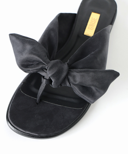 GRISE(グリーズ)の「《/WEB+一部店舗限定》GRISE BOW THONG サンダル(サンダル・レディース・ブラック/グリーン/キャメル・MEDIUM/SMALL/X-LARGE/LARGE)」の12枚目の写真