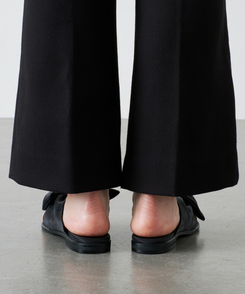 GRISE(グリーズ)の「《/WEB+一部店舗限定》GRISE BOW THONG サンダル(サンダル・レディース・ブラック/グリーン/キャメル・MEDIUM/SMALL/X-LARGE/LARGE)」の22枚目の写真