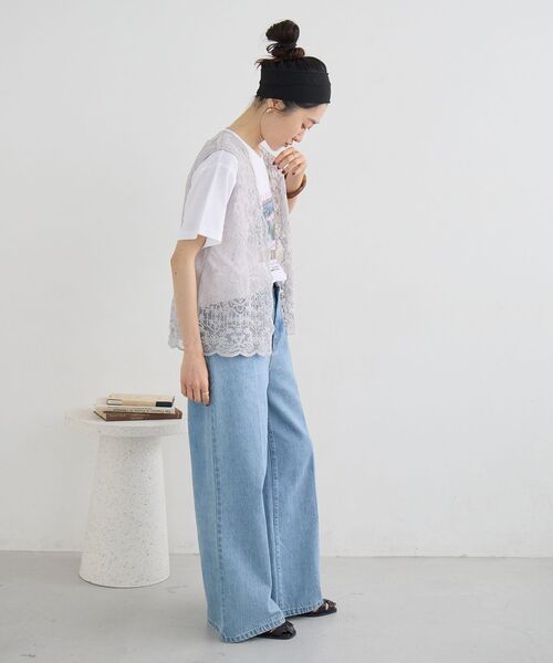 le.coeur blanc(ルクールブラン)の「JARDIN FLEURIフォトTEE(Tシャツ/カットソー・レディース・ベージュ/ネイビー/オフホワイト・38)」の22枚目の写真