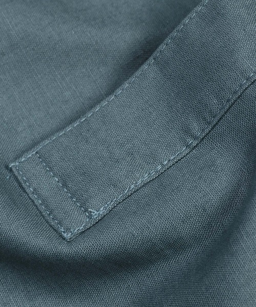 The DUFFER of ST.GEORGE(ザダファーオブセントジョージ)の「C/L STRETCH SKIPPER SHIRT:綿麻ストレッチ 涼感スキッパーシャツ/ 防縮加工 / 大人カジュアル / ビジカジ / 清涼感(シャツ/ブラウス・メンズ・ブラウン/ブラック/ブルーグレー・LARGE/MEDIUM/SMALL/X-LARGE)」の7枚目の写真