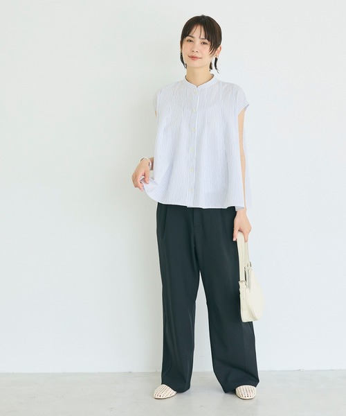coca(coca)(コカ)の「サッカータックフレアブラウス(シャツ/ブラウス・レディース・ホワイト/ブルー・L/M/S)」の4枚目の写真