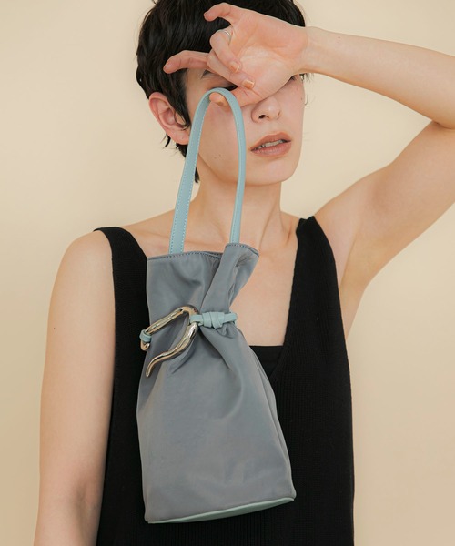 LE VERNIS（ル・ベルニ）の「LE VERNIS(ル・ベルニ)Poire bucket bag S（ハンドバッグ・レディース・グレー/ブラック/ホワイト/ブラウン・FREE）」の10枚目の写真