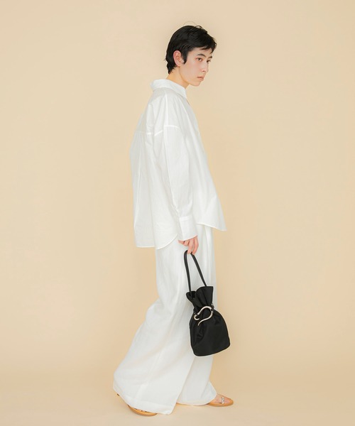 LE VERNIS（ル・ベルニ）の「LE VERNIS(ル・ベルニ)Poire bucket bag S（ハンドバッグ・レディース・グレー/ブラック/ホワイト/ブラウン・FREE）」の16枚目の写真