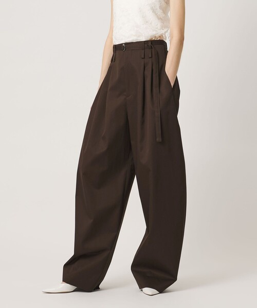AEWEN MATOPH(イウエン マトフ)の「<AEWEN MATOPH>ハイウエスト ベルト カーブパンツ ウォッシャブル(その他パンツ・レディース・ブラック/ホワイト/ダークブラウン・34/36/38)」の6枚目の写真