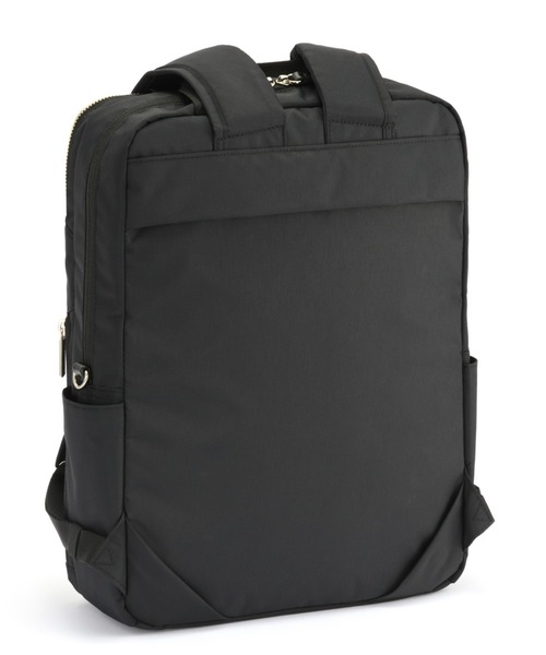 ace.（エース）の「フィッテムライト リュックサック  A4サイズ 13.3インチ収納 12L 20391（ビジネスバッグ・レディース・ブラック/ダークグレー・FREE）」の4枚目の写真