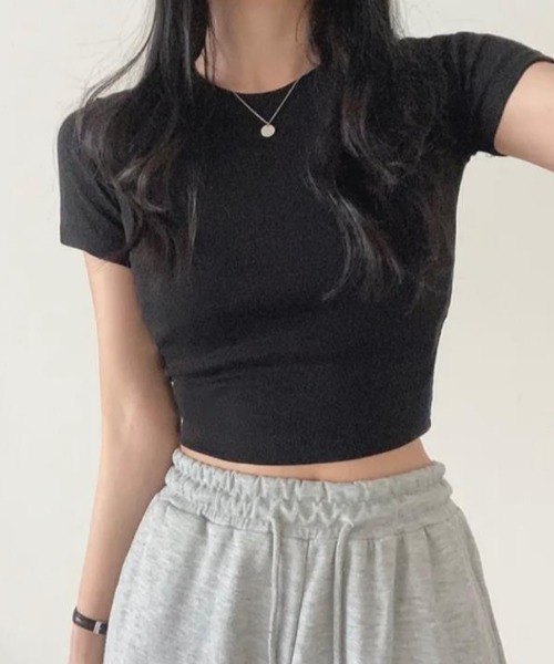 semplice(センプリチェ)の「Tシャツ【韓国ファッション】(Tシャツ/カットソー・レディース・ホワイト/ベージュ/ブラック/グレー・F)」の9枚目の写真