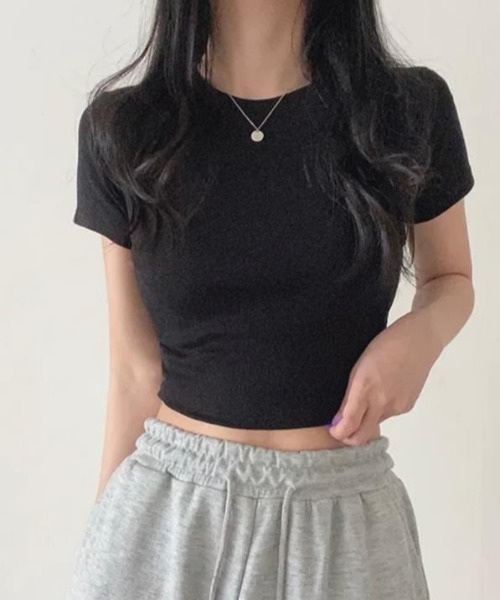 semplice(センプリチェ)の「Tシャツ【韓国ファッション】(Tシャツ/カットソー・レディース・ホワイト/ベージュ/ブラック/グレー・F)」の10枚目の写真
