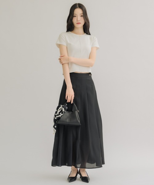 NEUNA(ヌナ)の「【裏地付きで安心&上品に】シアープリーツミディスカート(スカート・レディース・ブラック/アイボリー・FREE)」の19枚目の写真