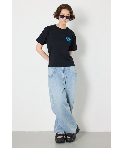 RODEO CROWNS WIDE BOWL(ロデオクラウンズワイドボウル)の「ビーチ柄Tシャツ(Tシャツ/カットソー・レディース・オフホワイト/オレンジ/ブラック・SMALL/MEDIUM)」の6枚目の写真