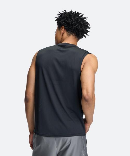 UNDER ARMOUR(アンダーアーマー)の「UAアーマードライ スリーブレス シャツ(トレーニング/メンズ)(タンクトップ・メンズ・ブラック・2XL/XL/S/L/3XL/M)」の2枚目の写真