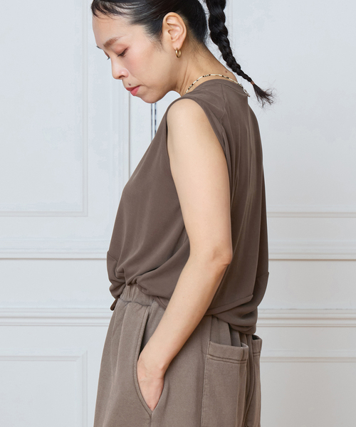 IENA LA BOUCLE(イエナラブークル)の「IENA LA BOUCLE ドレープカットソー(Tシャツ/カットソー・レディース・ブラック/ブラウン・FREE)」の18枚目の写真