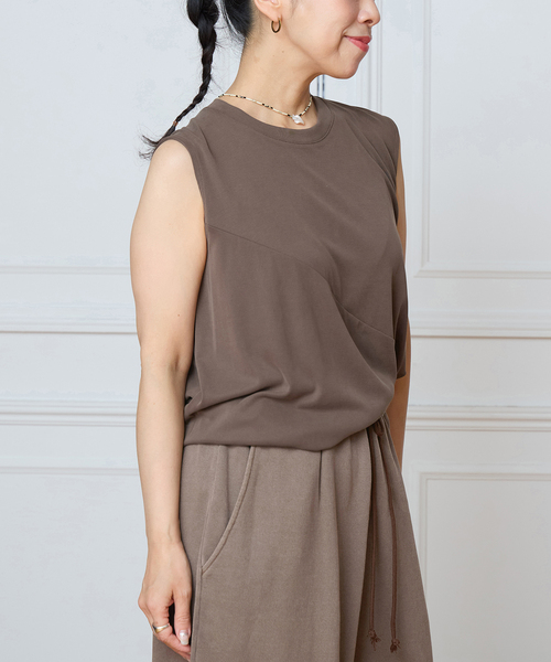 IENA LA BOUCLE(イエナラブークル)の「IENA LA BOUCLE ドレープカットソー(Tシャツ/カットソー・レディース・ブラック/ブラウン・FREE)」の20枚目の写真
