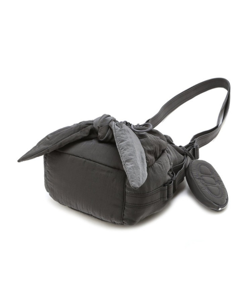 athe（アテ）の「[RUBAN] ダークグレーリボンバックパック兼ショルダーバッグ MINI AABA5F941G3（ショルダーバッグ・レディース・ダークグレー・FREE）」の6枚目の写真