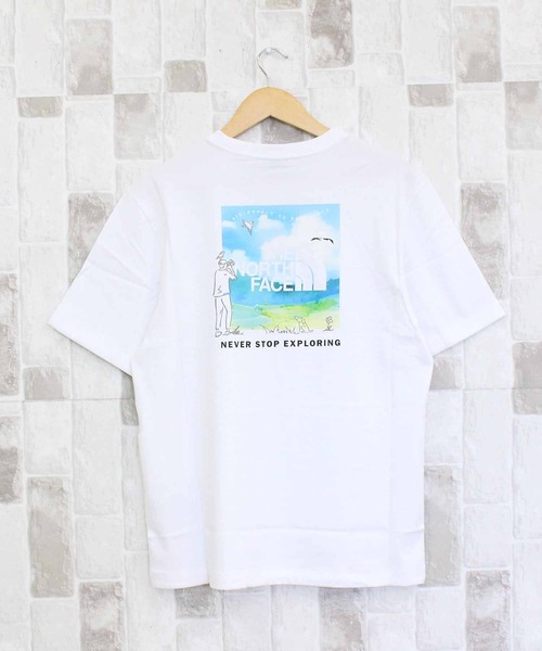 THE NORTH FACE（ザノースフェイス）の「TNF ヘビーウエイト シティ トラバース バックプリントTシャツ M HEAVYWEIGHT CITY TRAVERSE RELAXED SS TEE GRAPHIC-AP（Tシャツ/カットソー・メンズ・ブラック/ホワイト・XL/M/L）」の4枚目の写真
