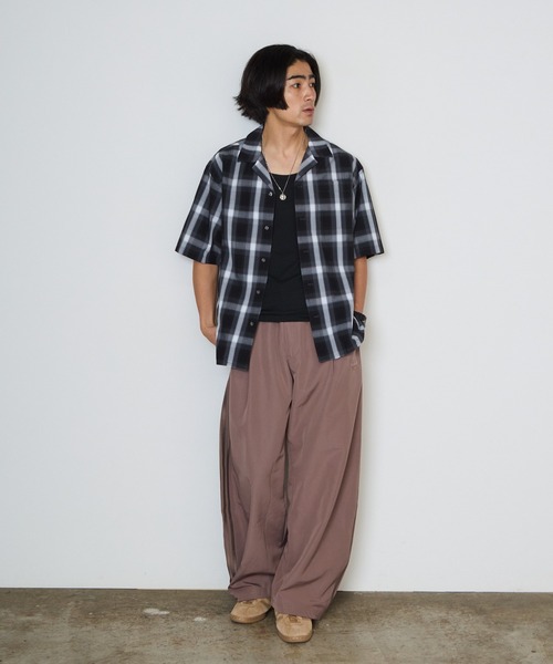 adidas(アディダス)の「adidas/アディダス ORI BARREL PANT オリジナルス ウーブン バレルパンツ バギーパンツ ワイドパンツ サイドライン メンズ レディース 2026年 夏 夏服 秋 秋服(スラックス・メンズ・ブラウン/ブルー・M/XL/XS)」の1枚目の写真