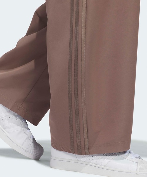 adidas(アディダス)の「adidas/アディダス ORI BARREL PANT オリジナルス ウーブン バレルパンツ バギーパンツ ワイドパンツ サイドライン メンズ レディース 2026年 夏 夏服 秋 秋服(スラックス・メンズ・ブラウン/ブルー・M/XL/XS)」の8枚目の写真