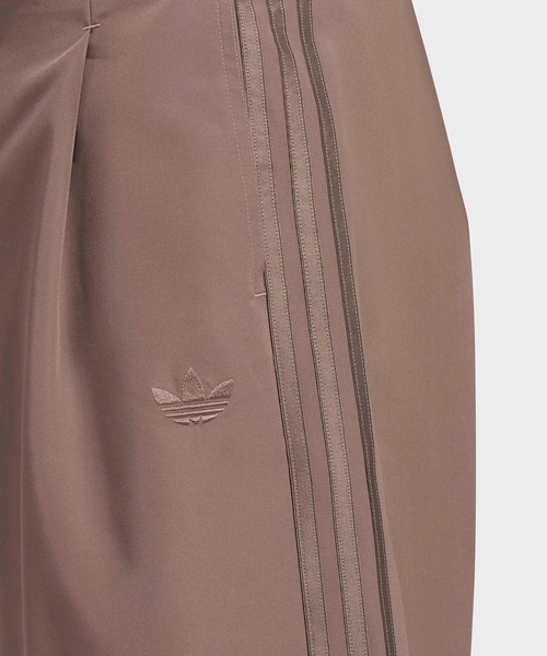 adidas(アディダス)の「adidas/アディダス ORI BARREL PANT オリジナルス ウーブン バレルパンツ バギーパンツ ワイドパンツ サイドライン メンズ レディース 2026年 夏 夏服 秋 秋服(スラックス・メンズ・ブラウン/ブルー・M/XL/XS)」の9枚目の写真