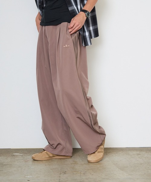 adidas(アディダス)の「adidas/アディダス ORI BARREL PANT オリジナルス ウーブン バレルパンツ バギーパンツ ワイドパンツ サイドライン メンズ レディース 2026年 夏 夏服 秋 秋服(スラックス・メンズ・ブラウン/ブルー・M/XL/XS)」の16枚目の写真