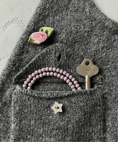 musubore(ムスボレ)の「halter-neck knit vest / ホルターネックポケットビスチェ(ニット/セーター・レディース・ライトグリーン/グレー/パープル・FREE)」の9枚目の写真