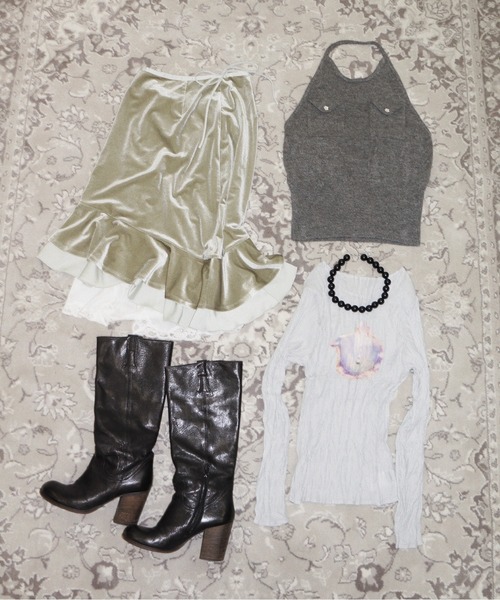 musubore(ムスボレ)の「halter-neck knit vest / ホルターネックポケットビスチェ(ニット/セーター・レディース・ライトグリーン/グレー/パープル・FREE)」の5枚目の写真