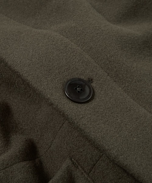 LEMAIRE(ルメール)の「WRAP COAT(その他アウター・メンズ・カーキ/ブラック・XXS/XS/S/M)」の15枚目の写真