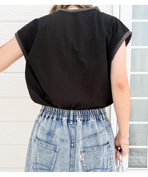 Q(キュー)の「デイリーノースリプルオーバー(Tシャツ/カットソー・レディース・ブラック/レッド・MEDIUM)」の15枚目の写真