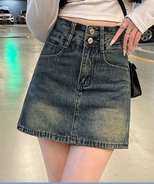 NANEA(ナネア)の「Wボタンデニムミニスカート(デニムスカート・レディース・ブルー・MEDIUM/SMALL/LARGE)」の1枚目の写真