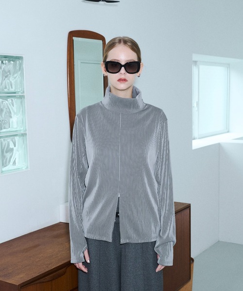 seyto（セイト）の「High neck pleats long sleeve tops / ハイネックプリーツロンT（その他トップス・メンズ・グレー/ブルー・2/3）」の3枚目の写真