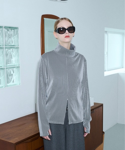 seyto（セイト）の「High neck pleats long sleeve tops / ハイネックプリーツロンT（その他トップス・メンズ・グレー/ブルー・2/3）」の9枚目の写真