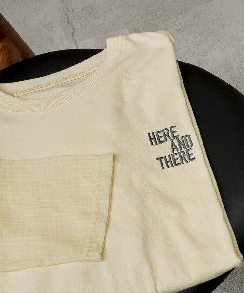 coen(コーエン)の「袖シアードッキング レイヤード風ロゴロンT(Tシャツ/カットソー・レディース・ダークグレー/ブラウン/オフホワイト/ナチュラル・M/L)」の4枚目の写真
