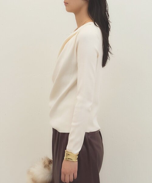 LOUNGEDRESS（ラウンジドレス）の「《着映えトップス》ドレープニット　秋服（ニット/セーター・レディース・ブラック/パープル/グレー/オフホワイト/グリーン・FREE）」の20枚目の写真