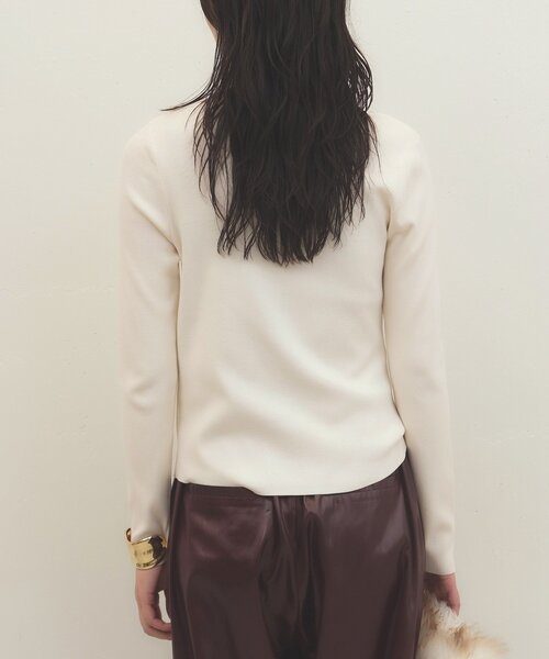 LOUNGEDRESS（ラウンジドレス）の「《着映えトップス》ドレープニット　秋服（ニット/セーター・レディース・ブラック/パープル/グレー/オフホワイト/グリーン・FREE）」の21枚目の写真