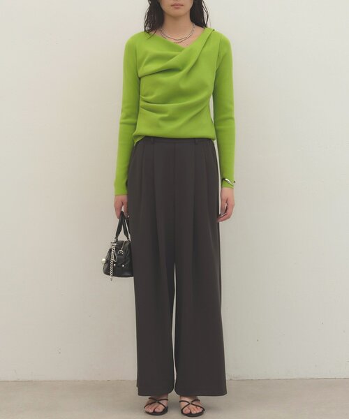 LOUNGEDRESS（ラウンジドレス）の「《着映えトップス》ドレープニット　秋服（ニット/セーター・レディース・ブラック/パープル/グレー/オフホワイト/グリーン・FREE）」の6枚目の写真